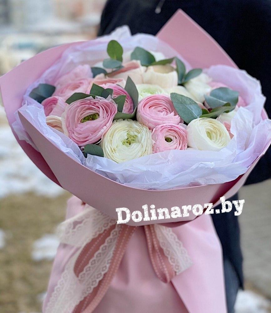 Bouquet of ranunculus "Lush"