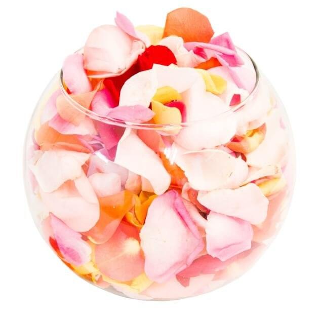 Rose petals mix