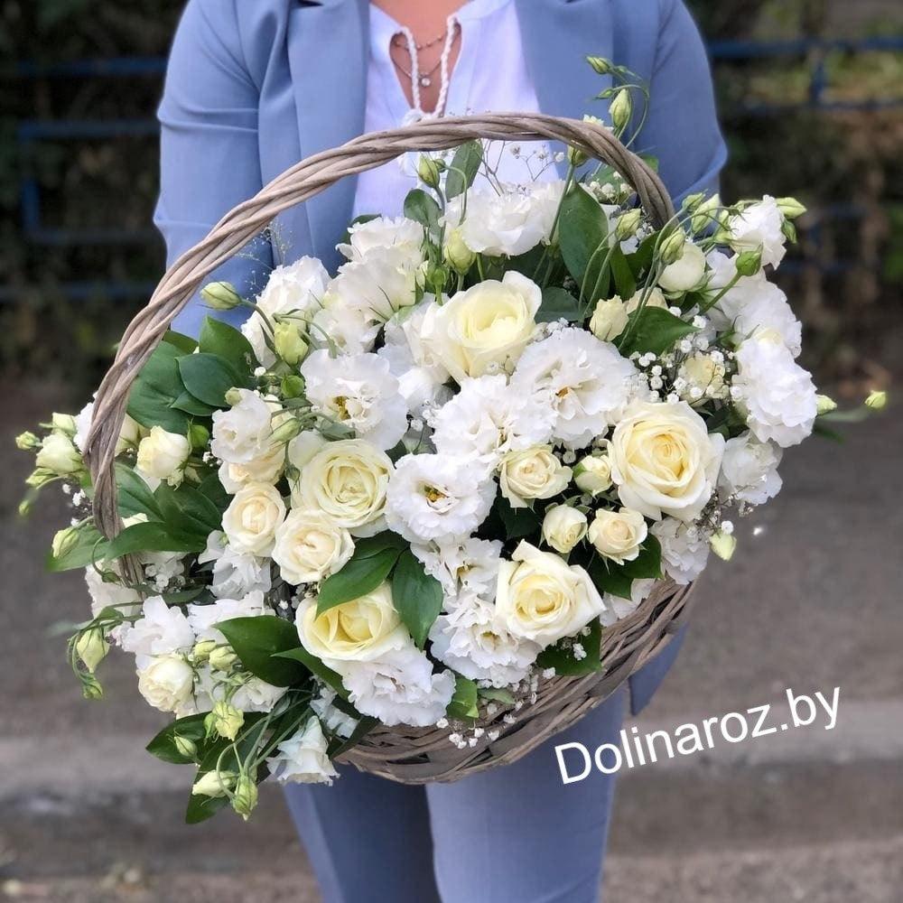 Flower basket "White Lady"