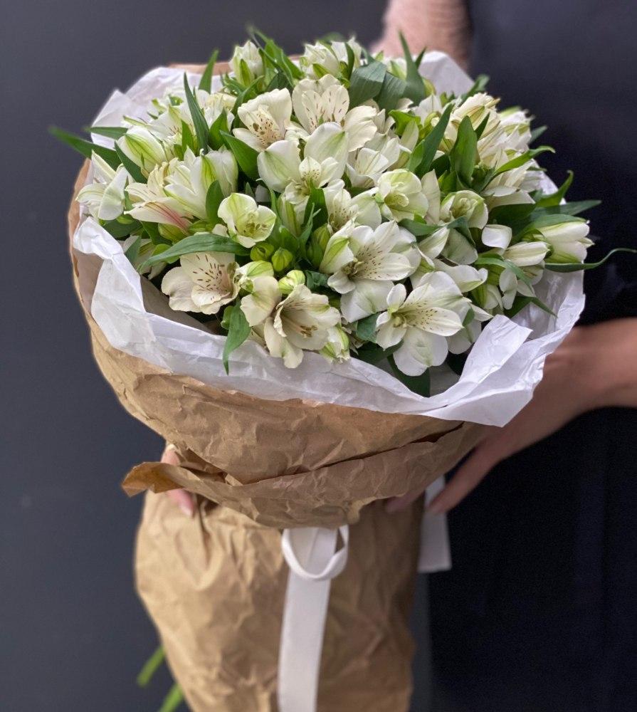 Bouquet of alstroemerias "Craft"