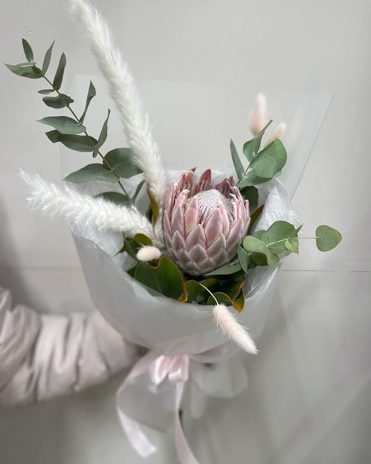 Composite bouquet "Tender Protea"