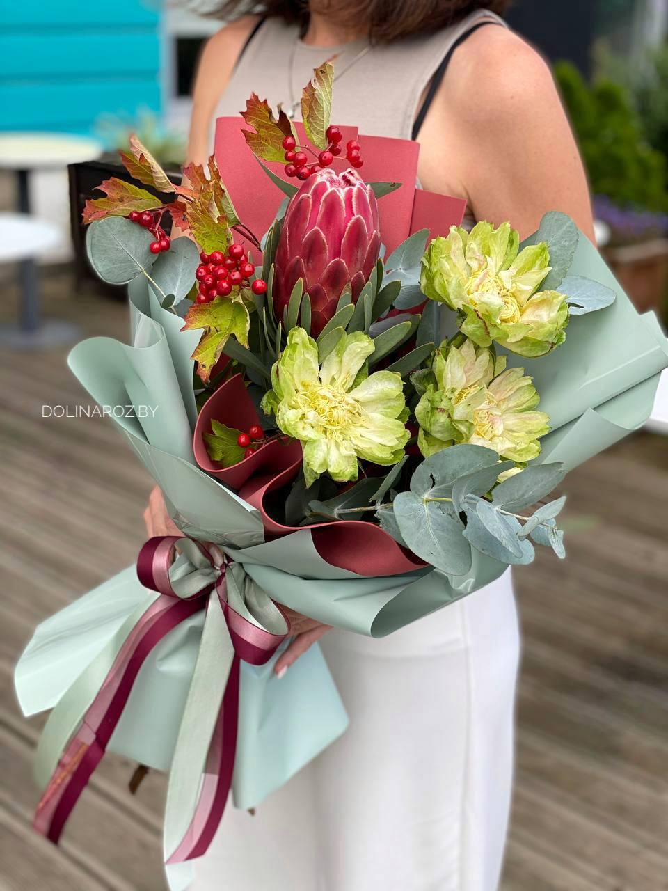 Composite bouquet "Foxtrot"