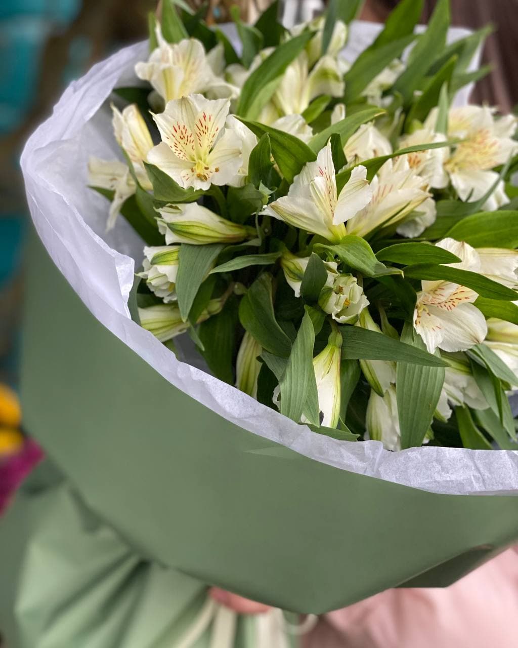 Bouquet of alstroemerias "Craft"