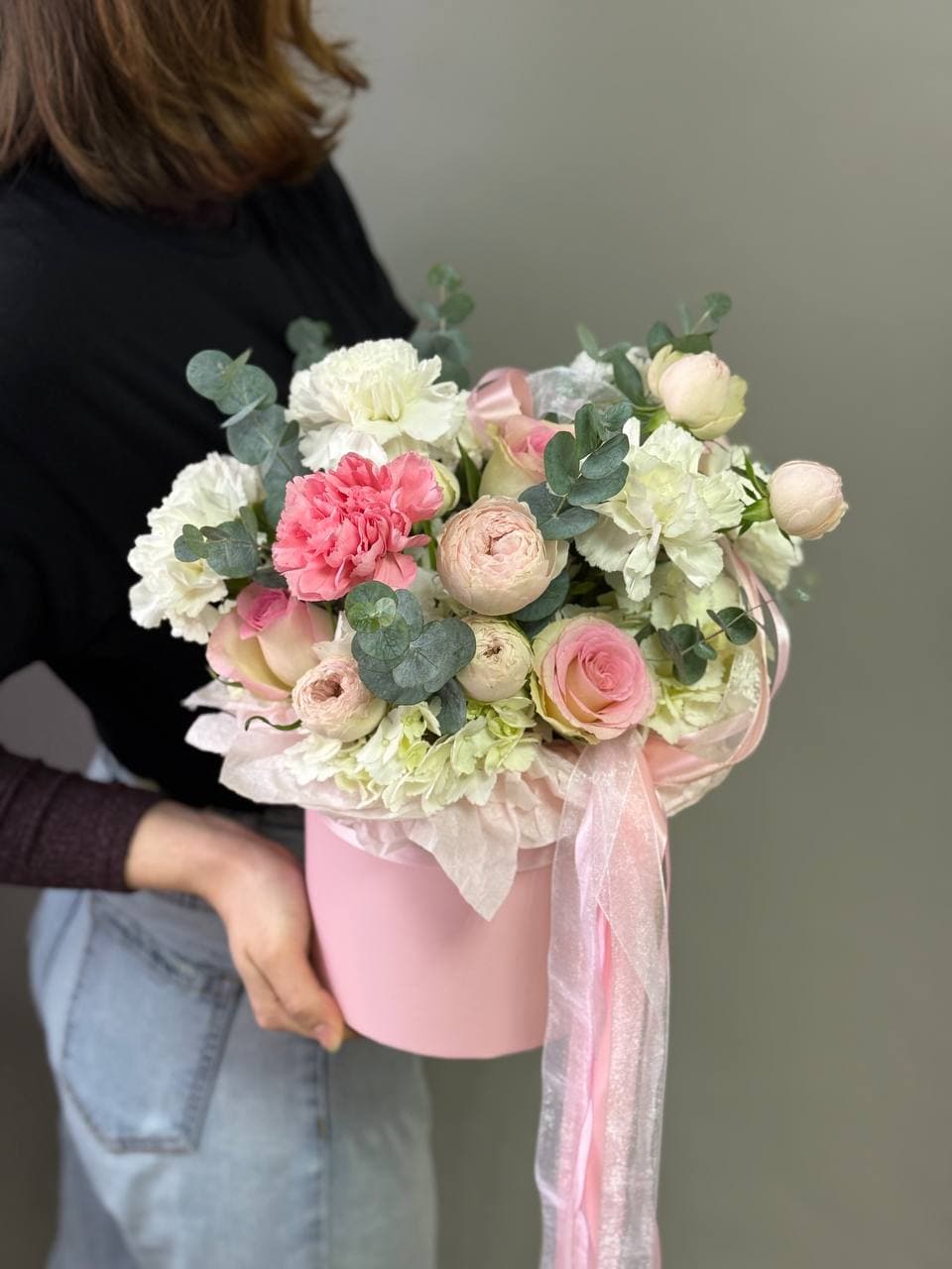 Цветы в коробке "Элайн"