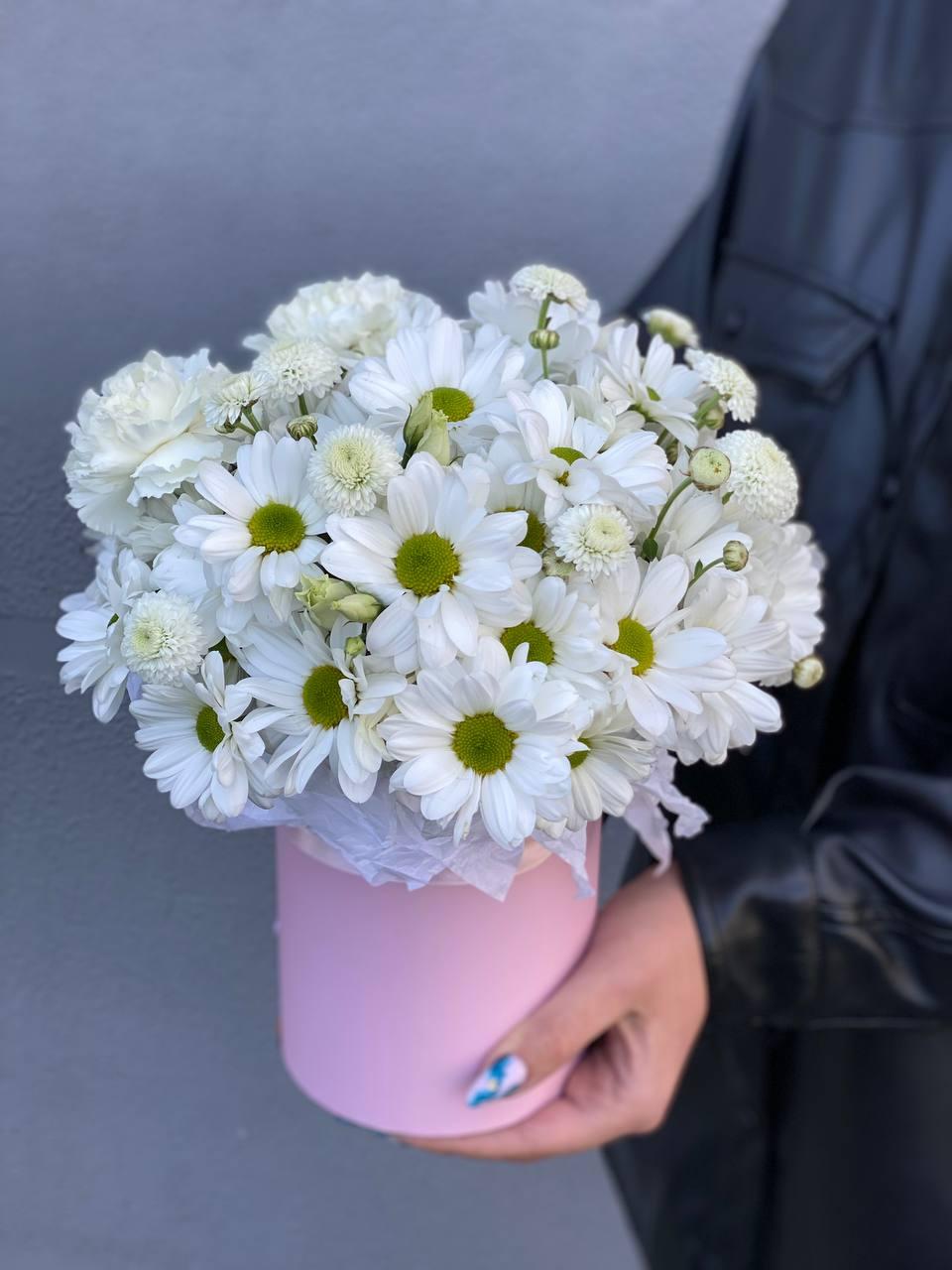 Flowers in box No. 8