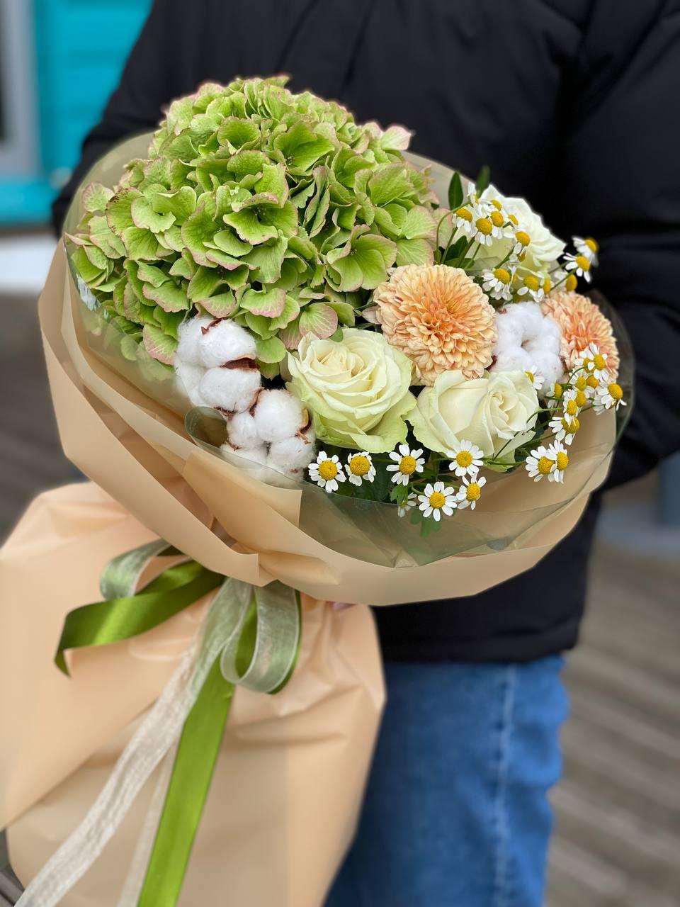 Composite bouquet No. 4