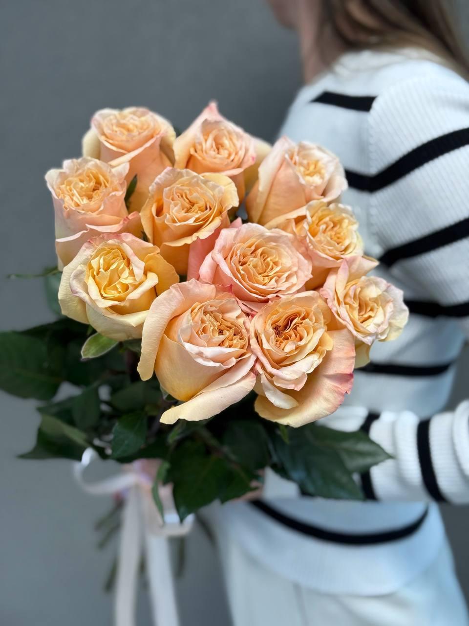 Bouquet of roses "Freedom 25"