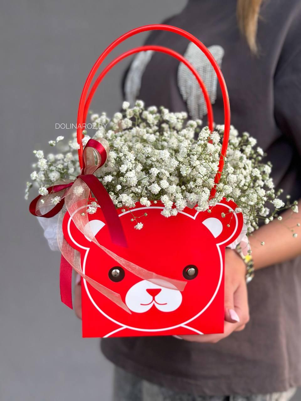 Box of gypsophila "White in pink"