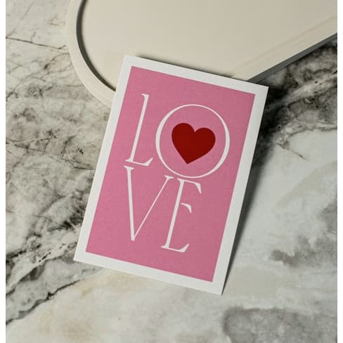Фотокарточка "LOVE. Розовая"