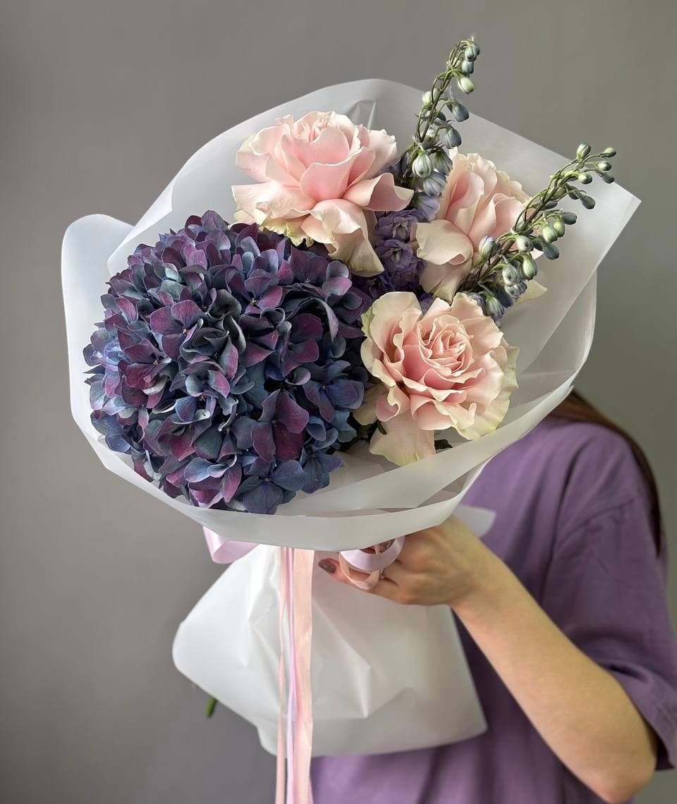 Autumn bouquet "Tender Cosmos"