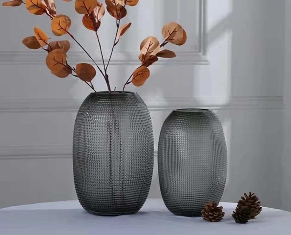 Ваза стеклянная 19*30 см, серый