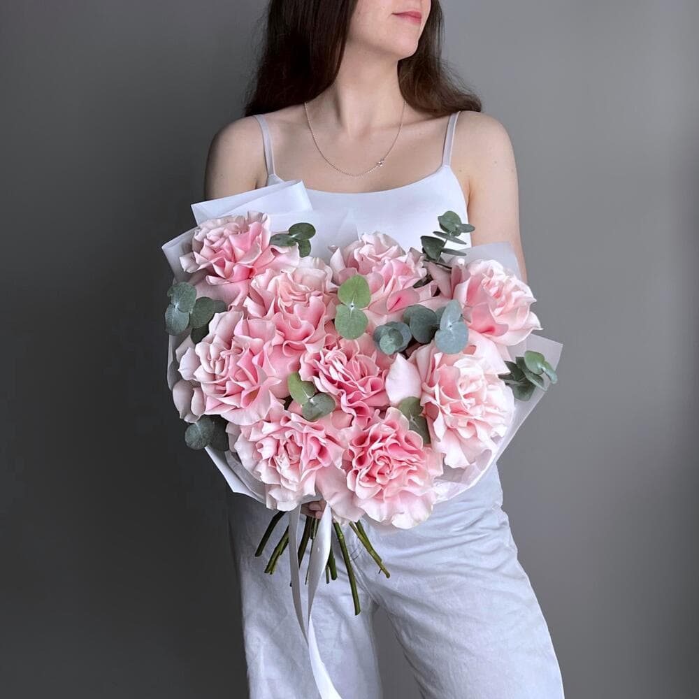 Букет французских роз "9 Пинк Мондиаль+эвкалипт Цинерия"