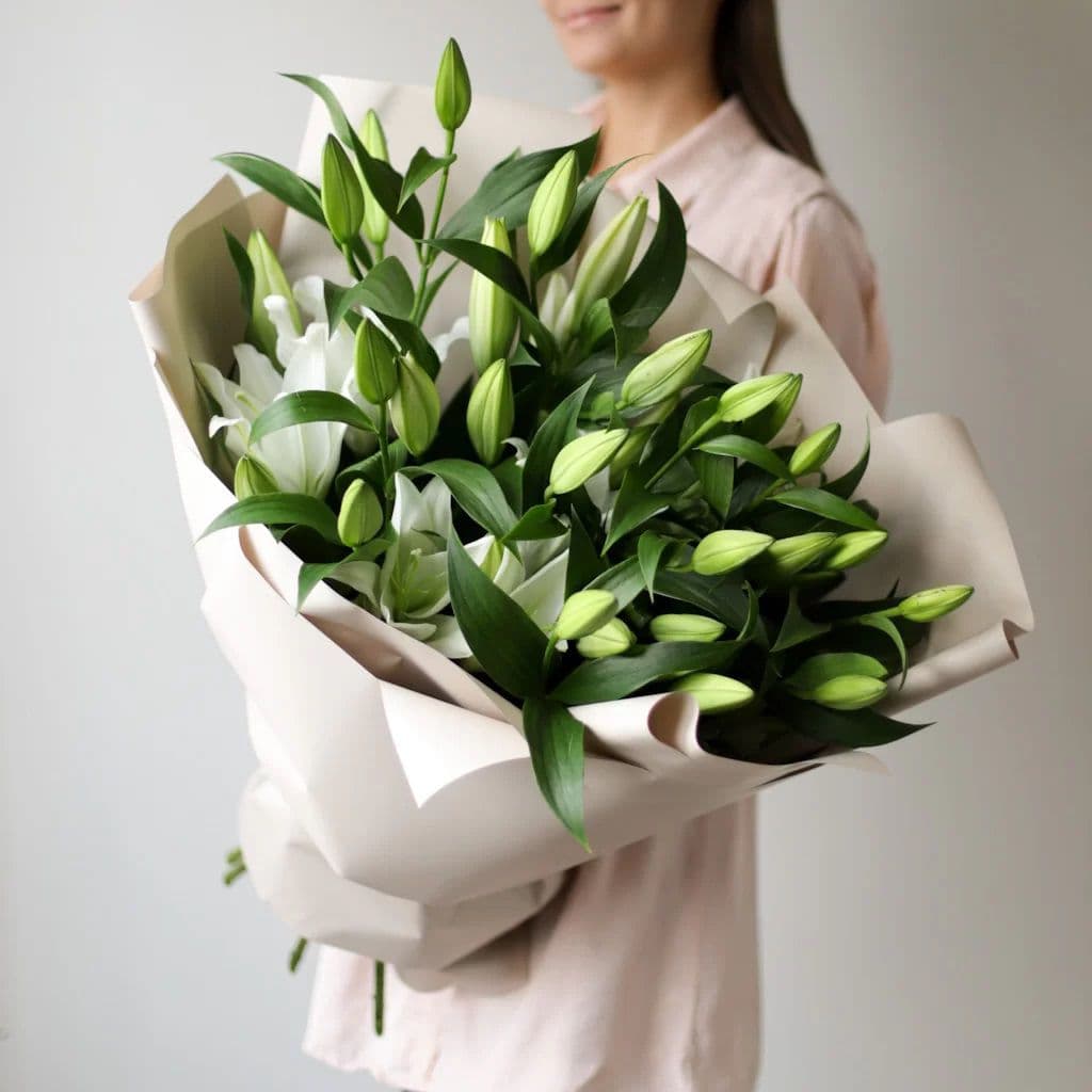 Букет лилий "7 белых"