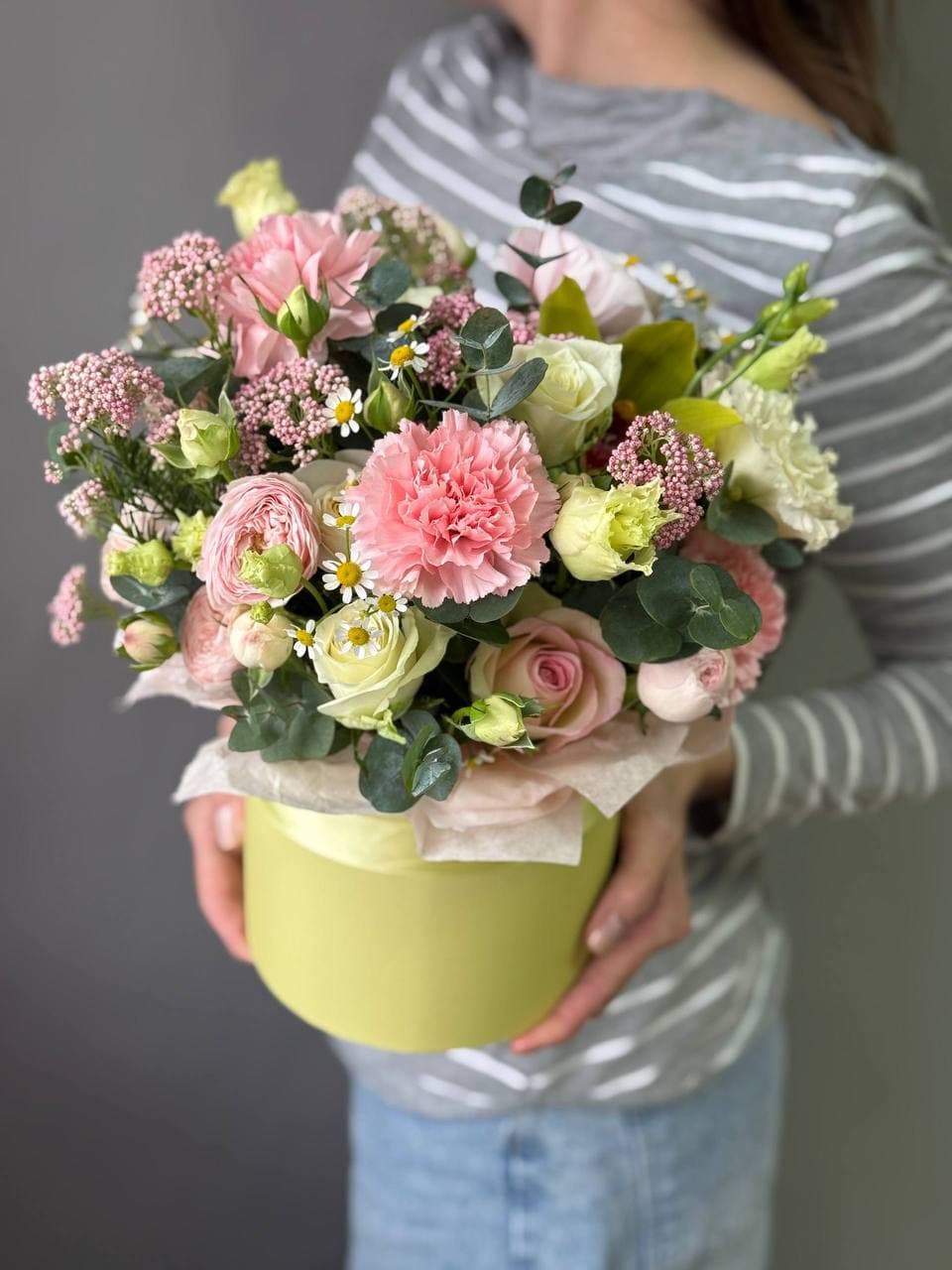 Цветочная композиция "Коробка №10"