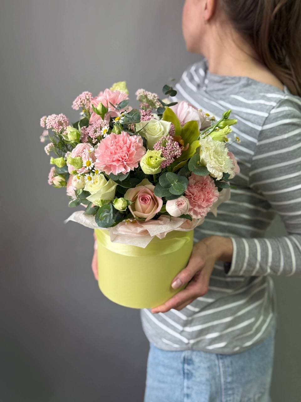 Цветочная композиция "Коробка №10"