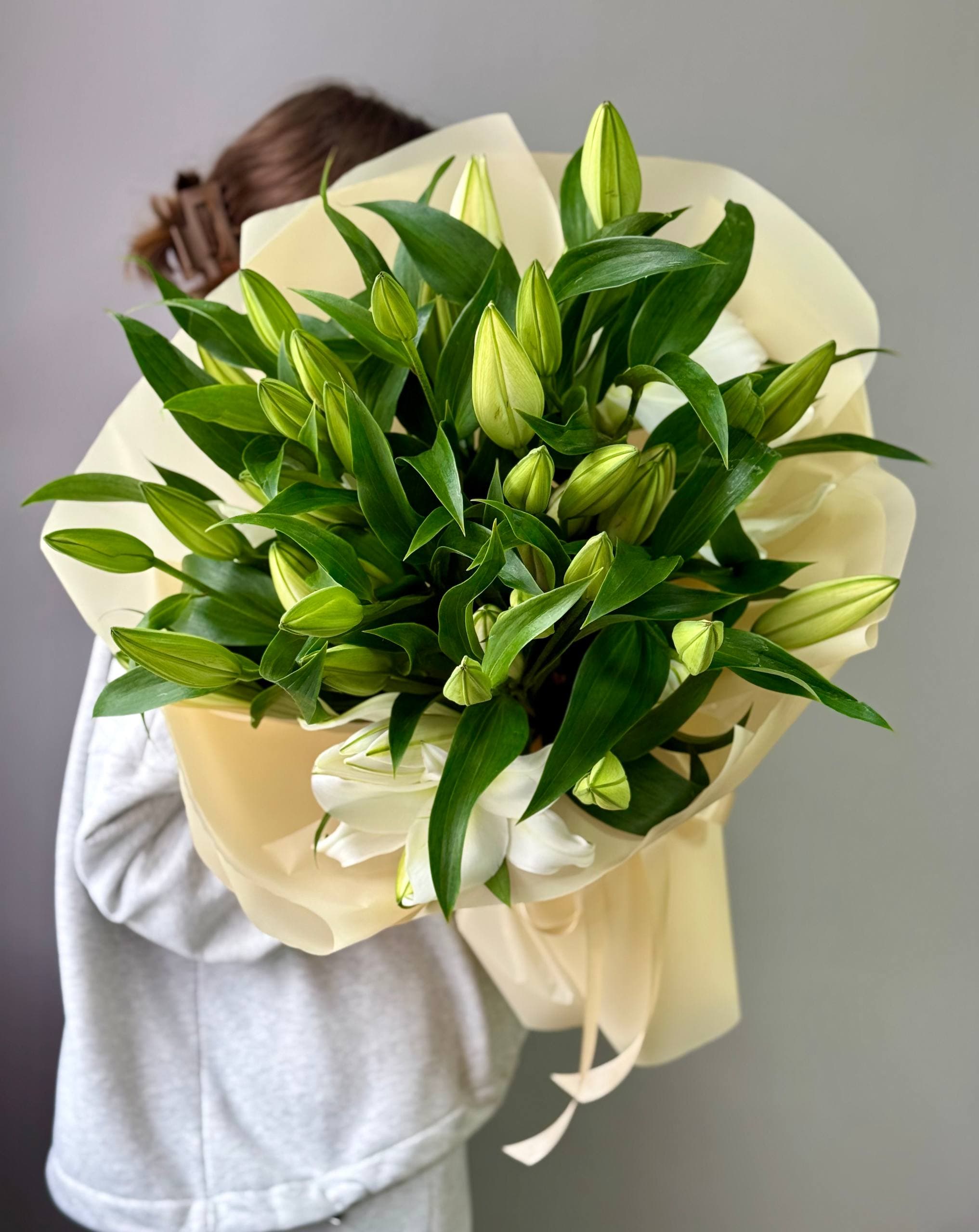 Bouquet of lilies "9 white"