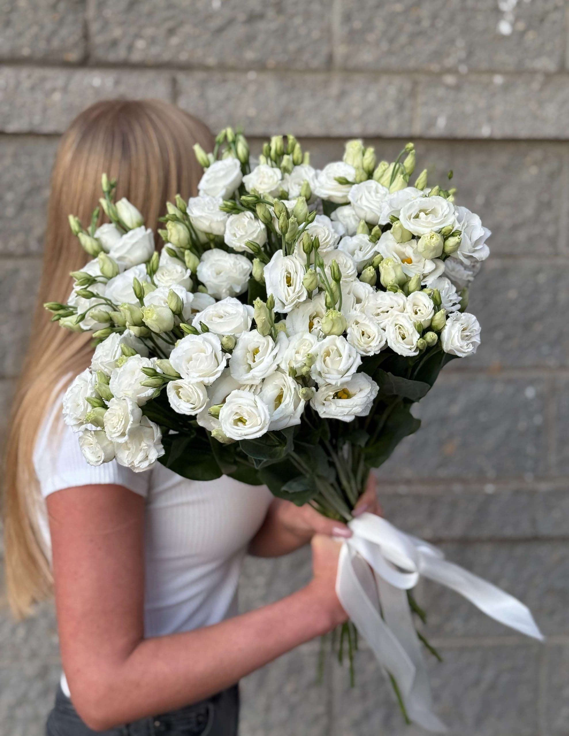 Bouquet of eustoma "Time to dream"