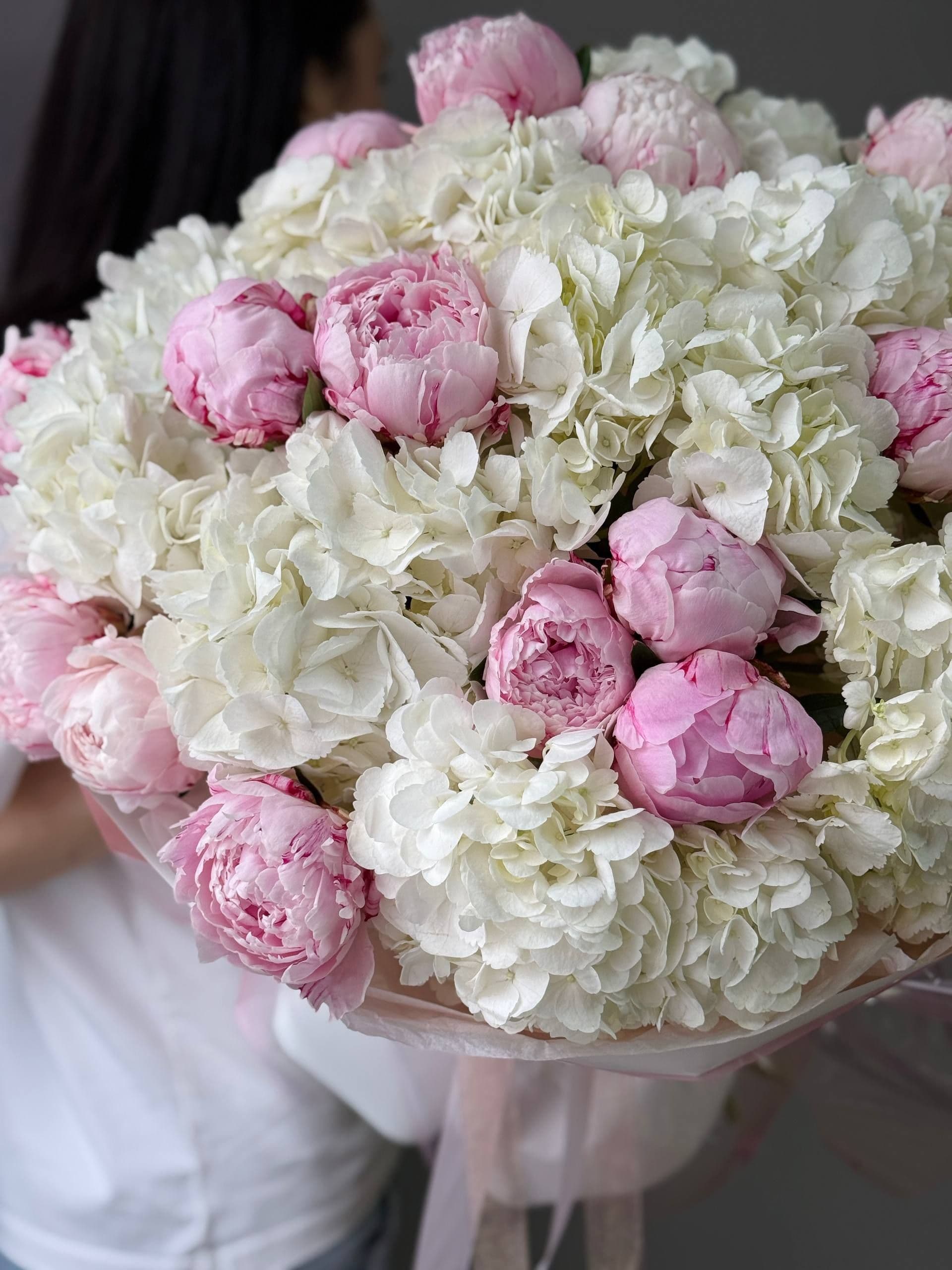 Bouquet of hydrangeas "Polly"
