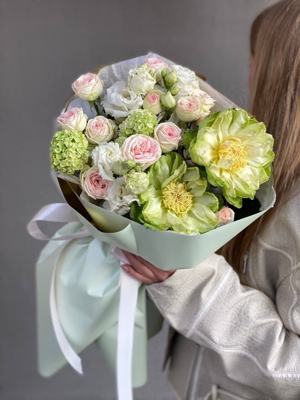 Composite bouquet "Havana"