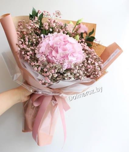 Bouquet of hydrangea "With pink gypsophila"
