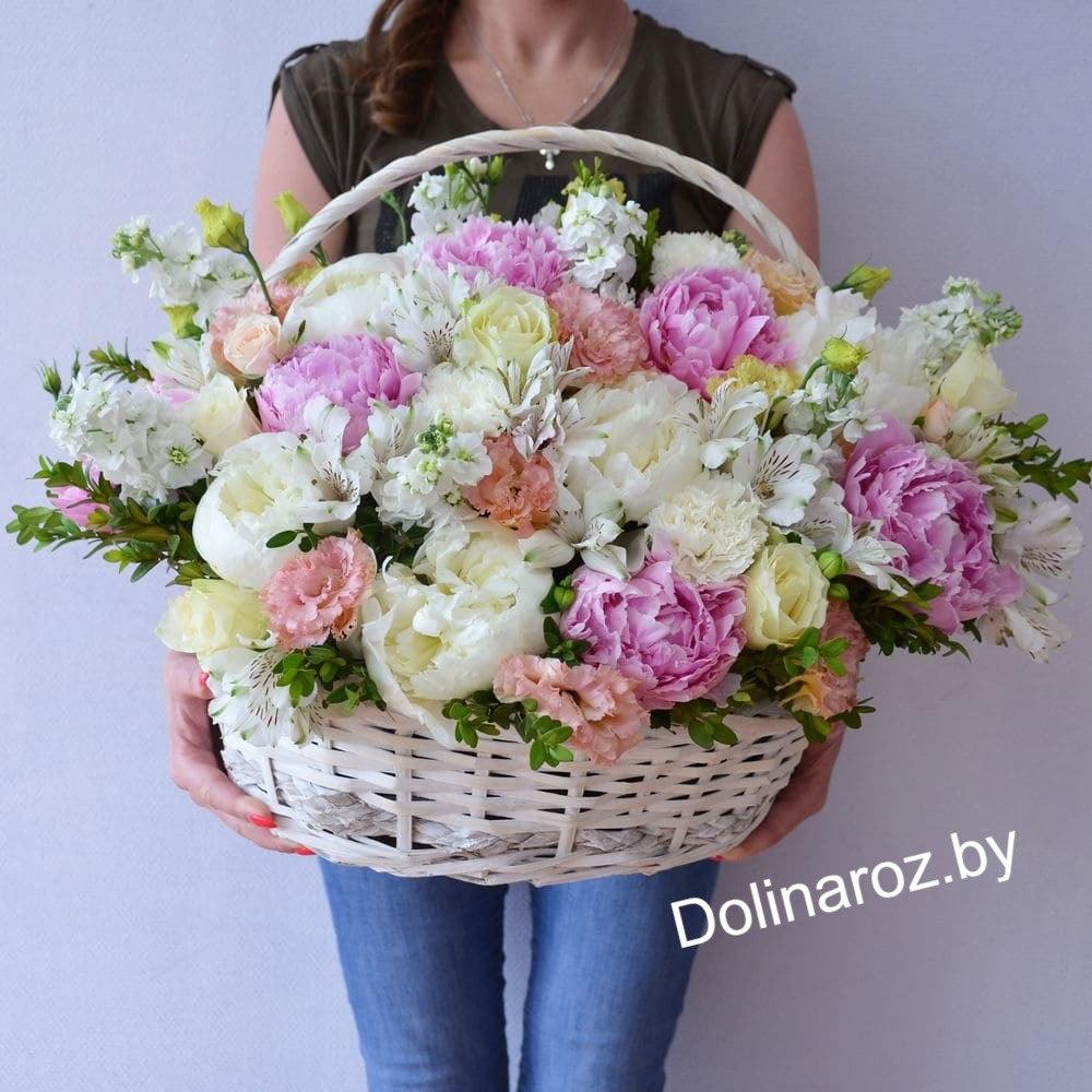 Flower basket "Summer Garden"