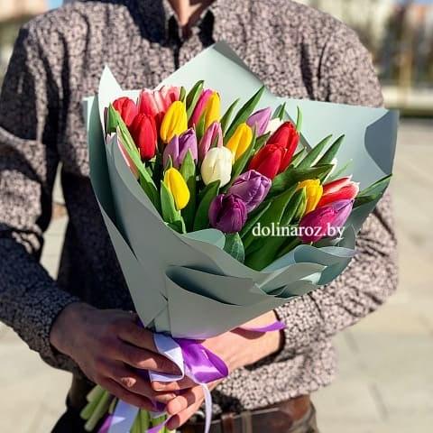 Bouquet of tulips "Salute"