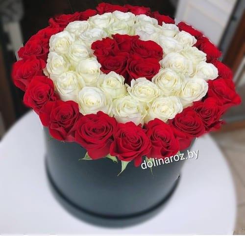 Box with red and white roses
