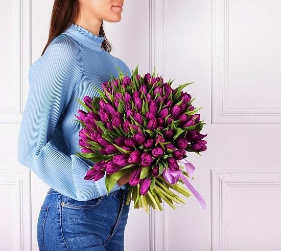 Bouquet of tulips "Purple in craft"