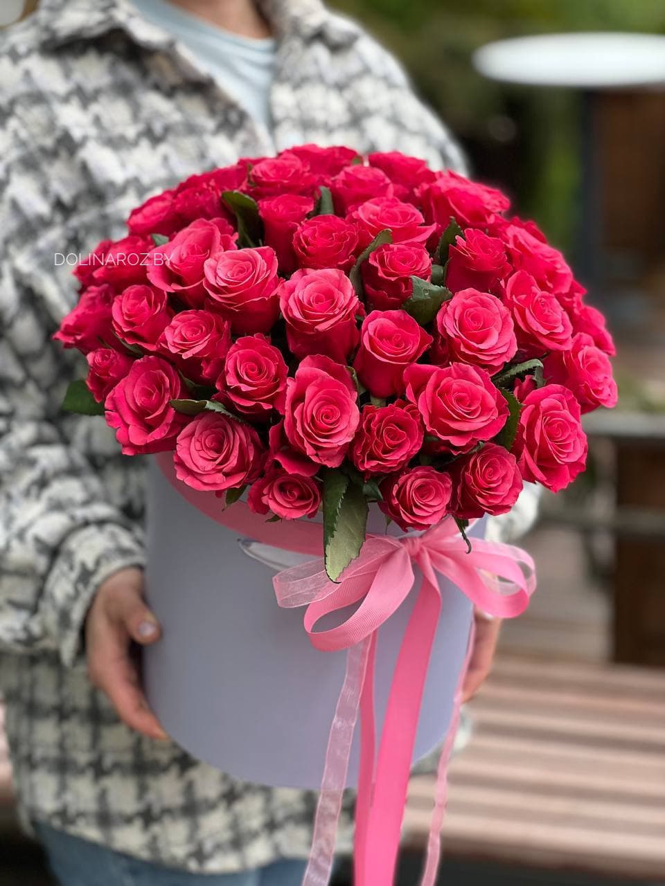 Розы в коробке "Вэнди"