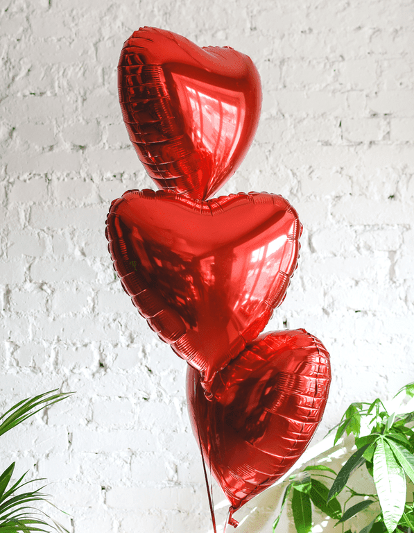 Фольгированный шар "Красное сердце"