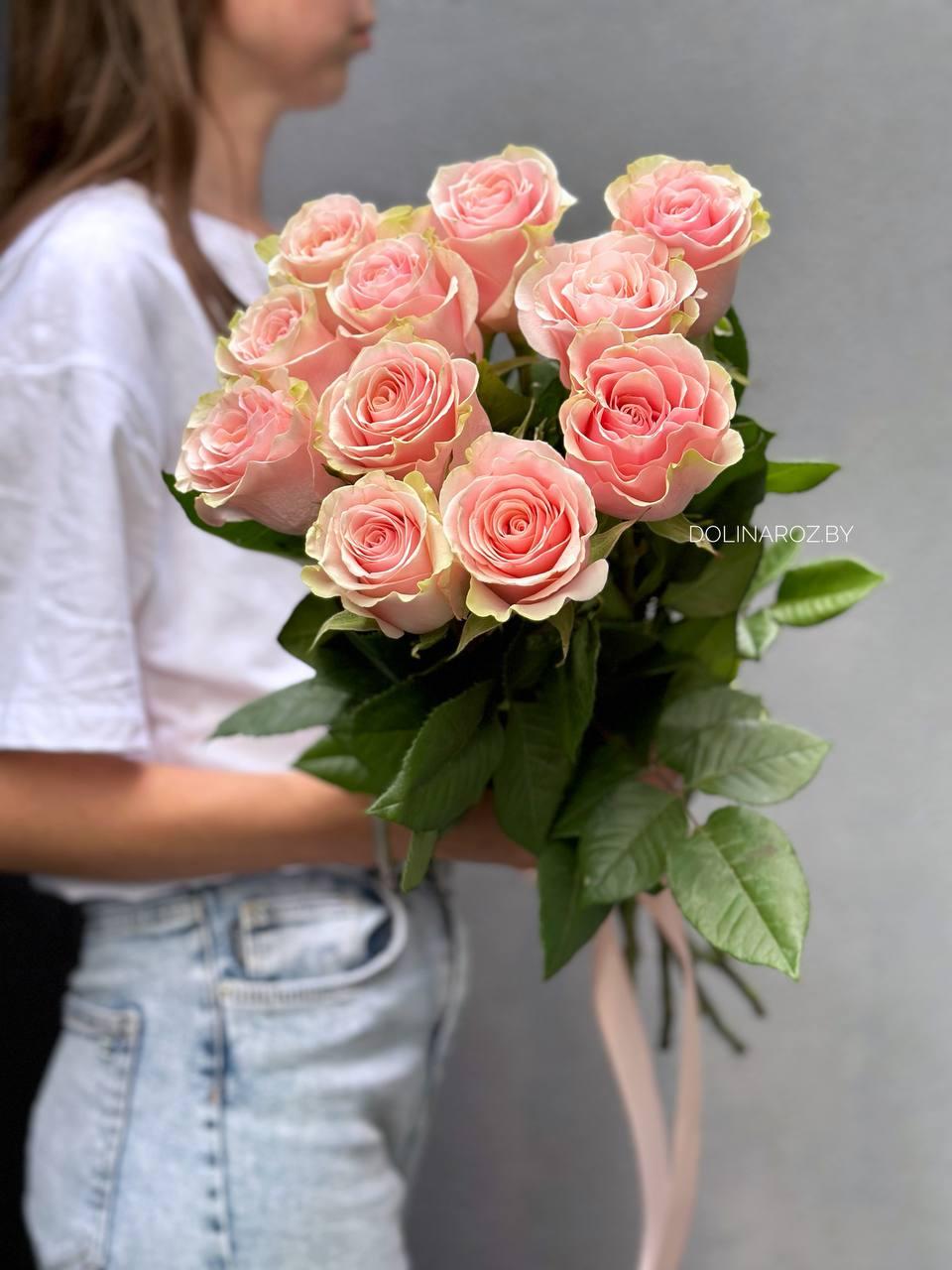 Букет роз "Приятный подарок"