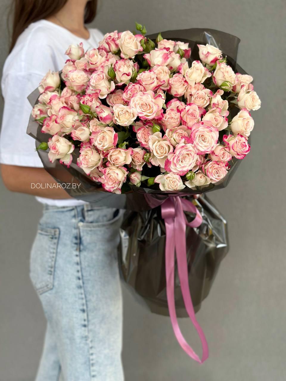 Bouquet of roses "Lana"