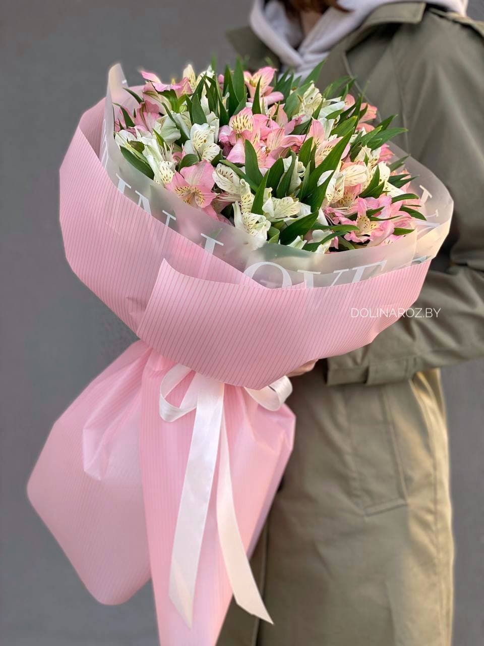 Bouquet of alstroemerias "White-pink mix 21"