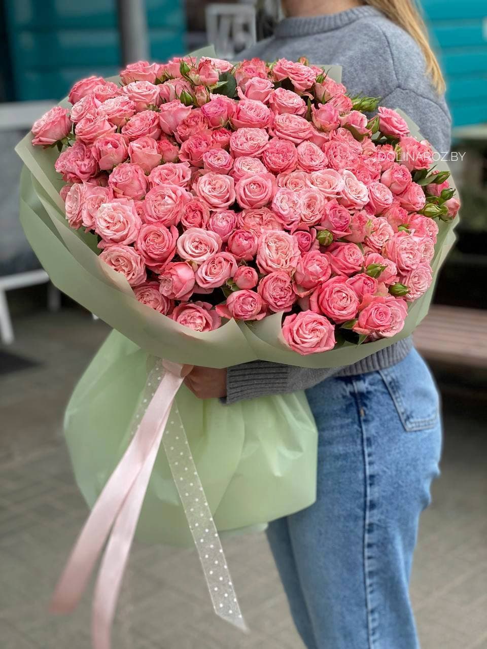 Букет кустовых роз «Клэринс»