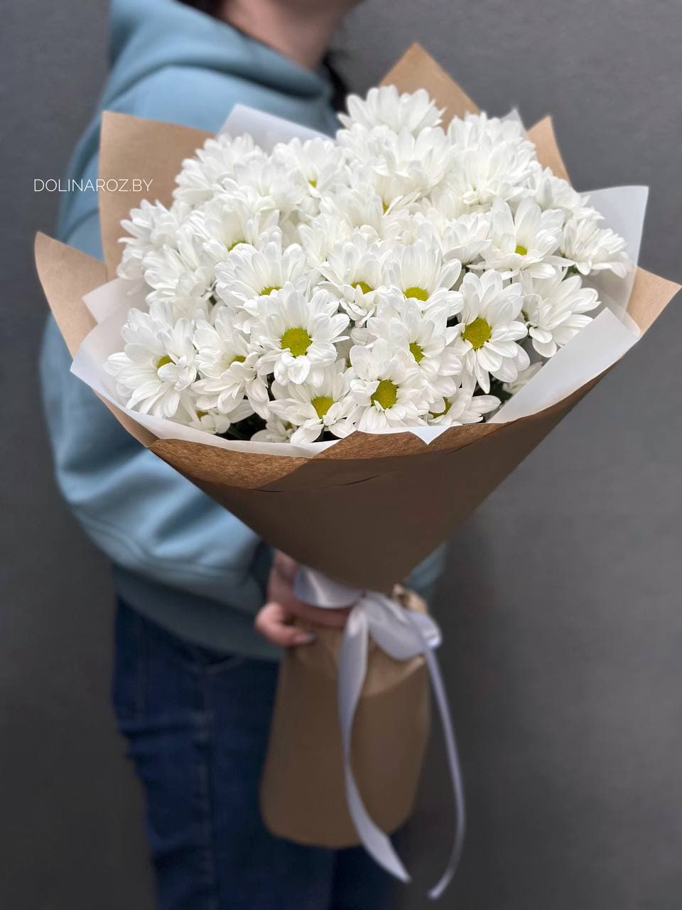 7 веток ромашек "Белая бакарди"