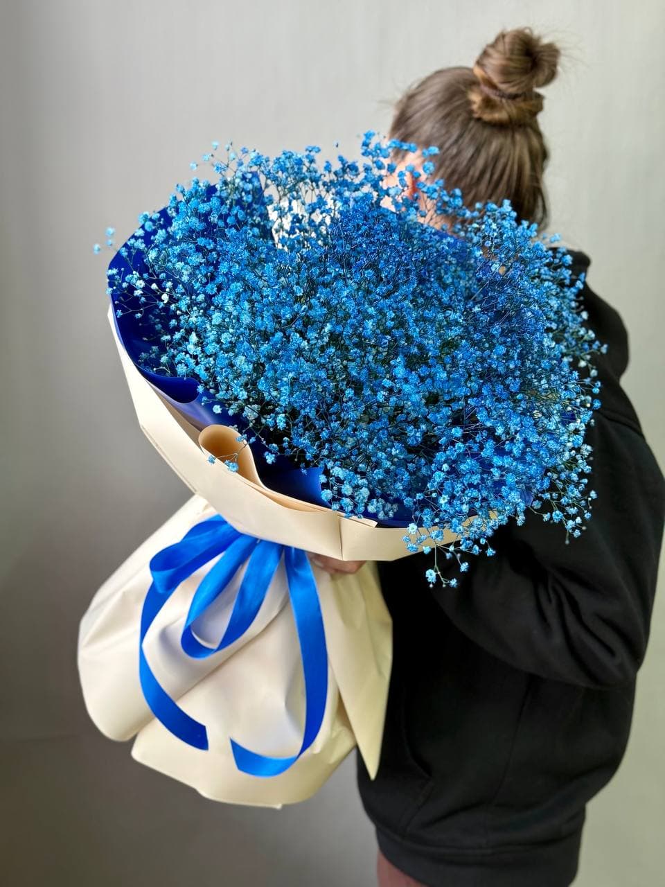 Bouquet of gypsophila "Blue ice cream"