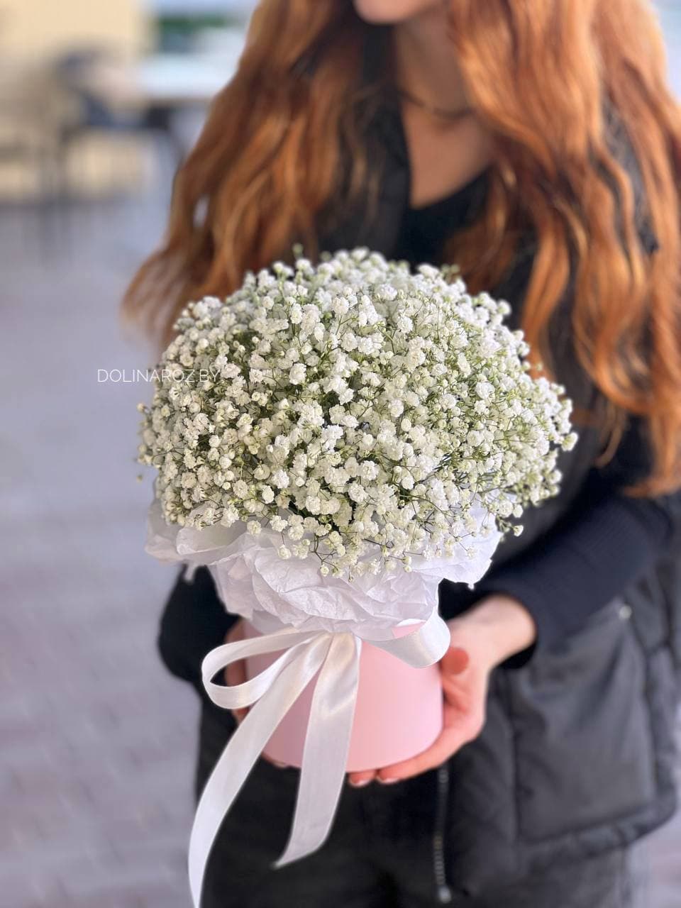 Коробка гипсофилы "Белая в розовом" + переноска