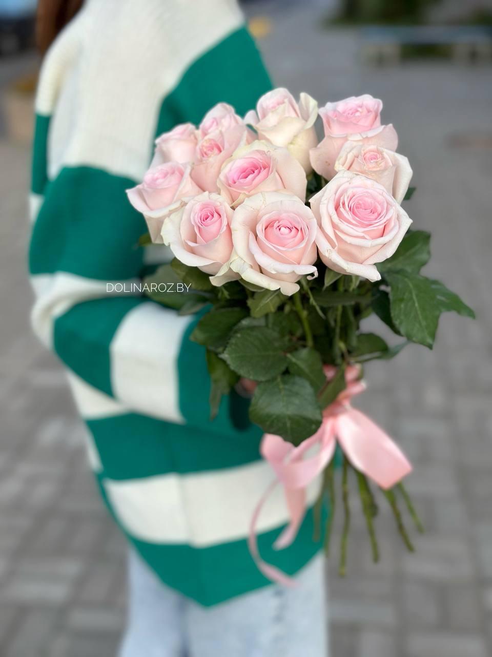 Bouquet of roses "Gwen" in Minsk 2