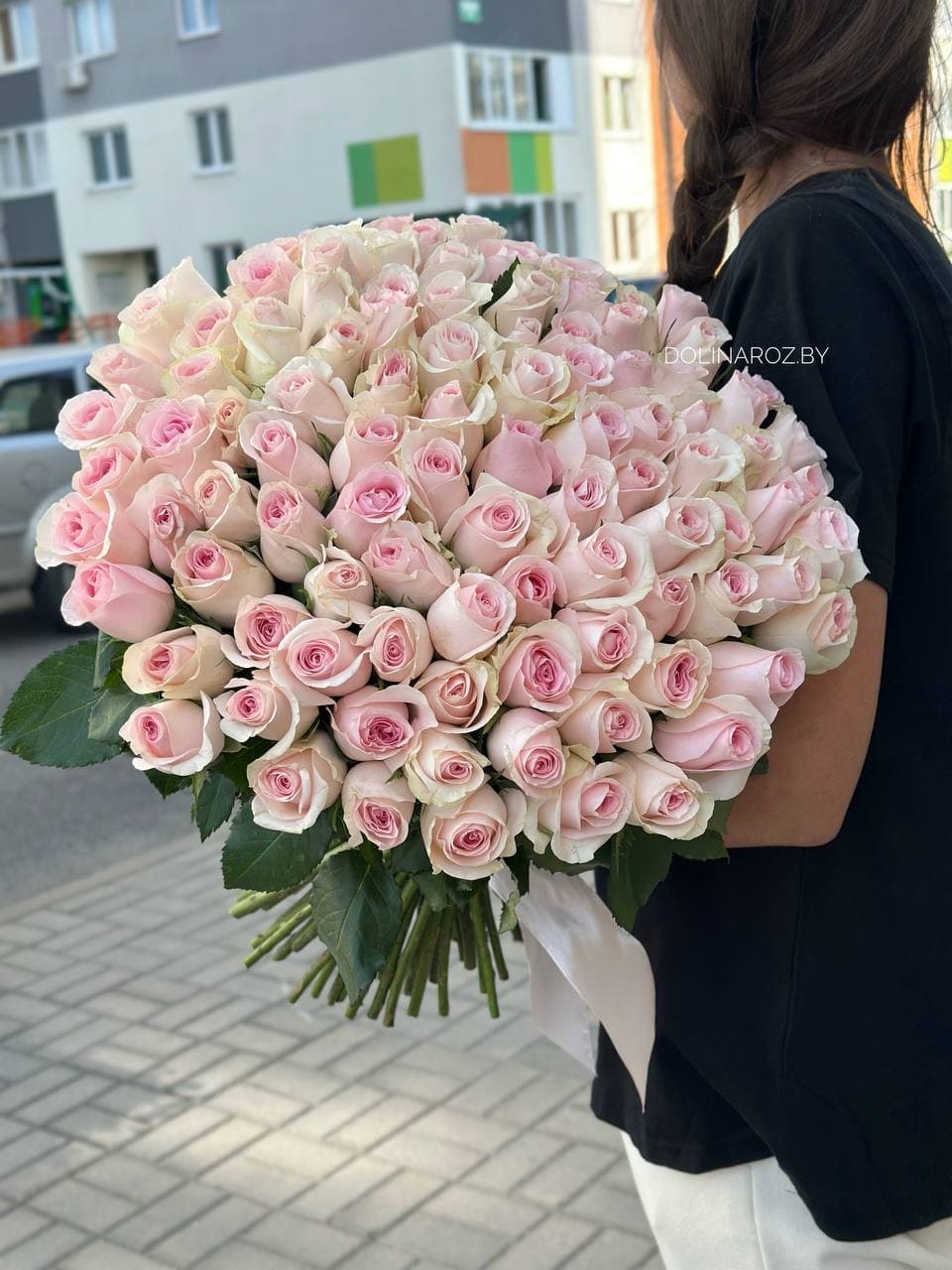 A bouquet of roses "Tenderness itself"