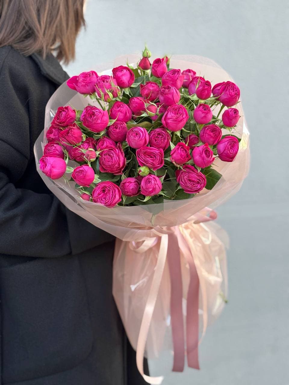 Букет кустовых роз "Дима Бомбастик 9"