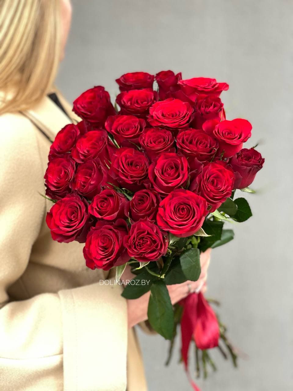 Bouquet of roses "Red Legend 25"