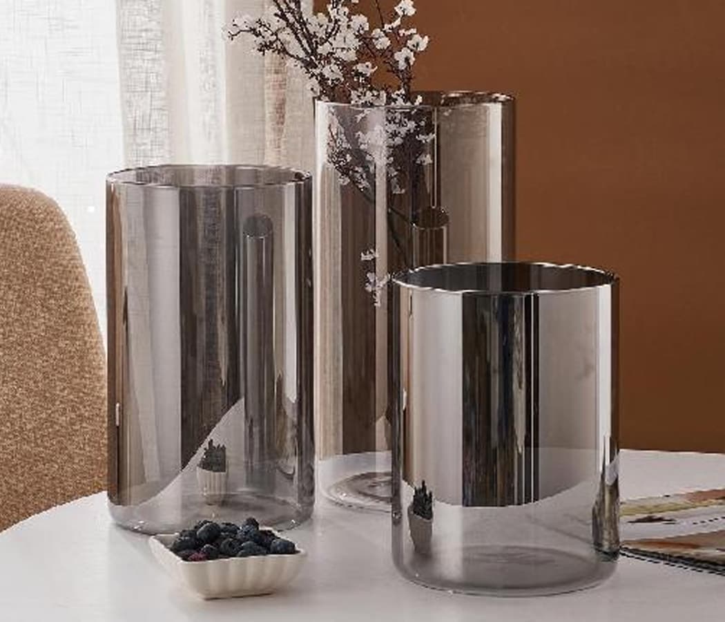 Ваза стеклянная 12*35 см, серый