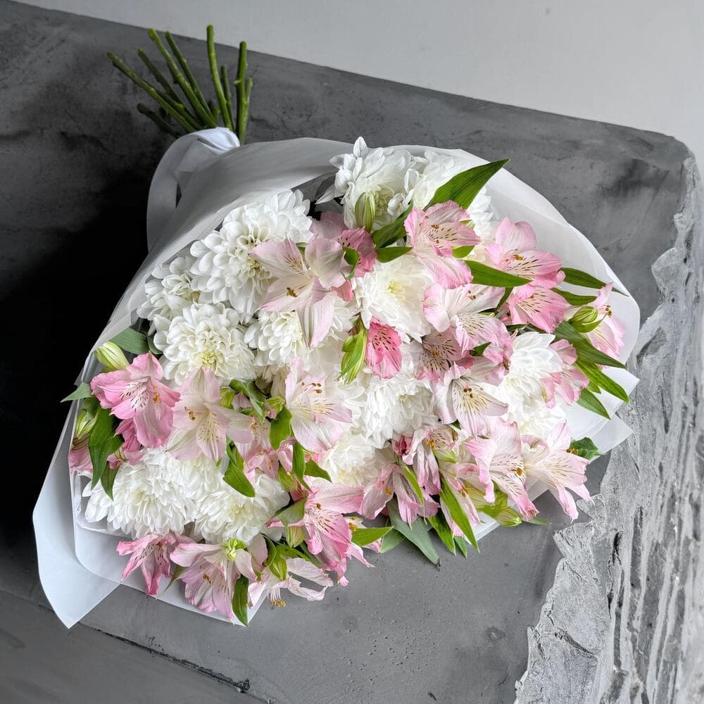 Составной букет "Нежное розовое облако"