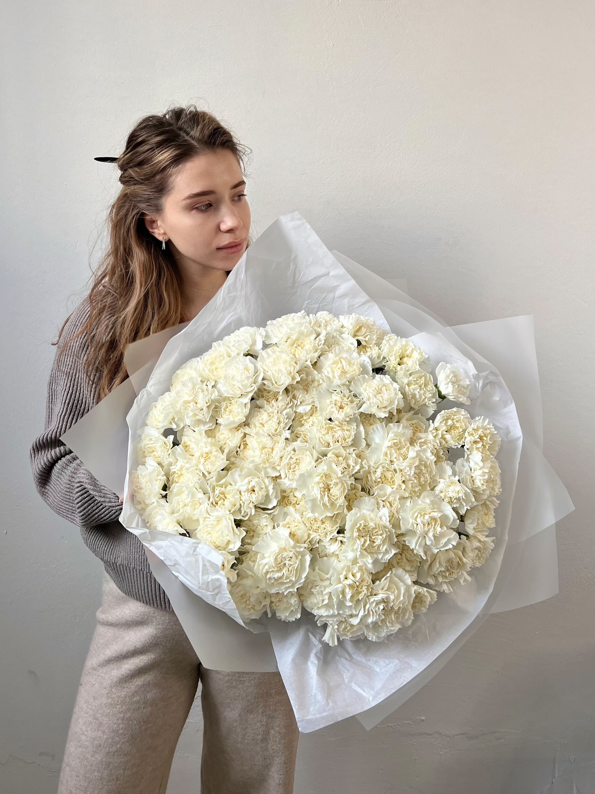 Букет гвоздик "101 белая"