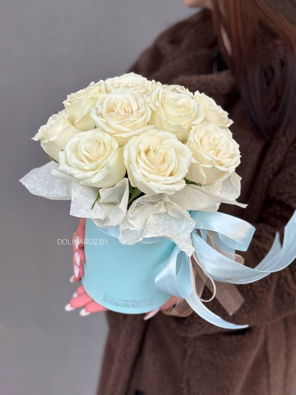 Roses in a box "White 11"