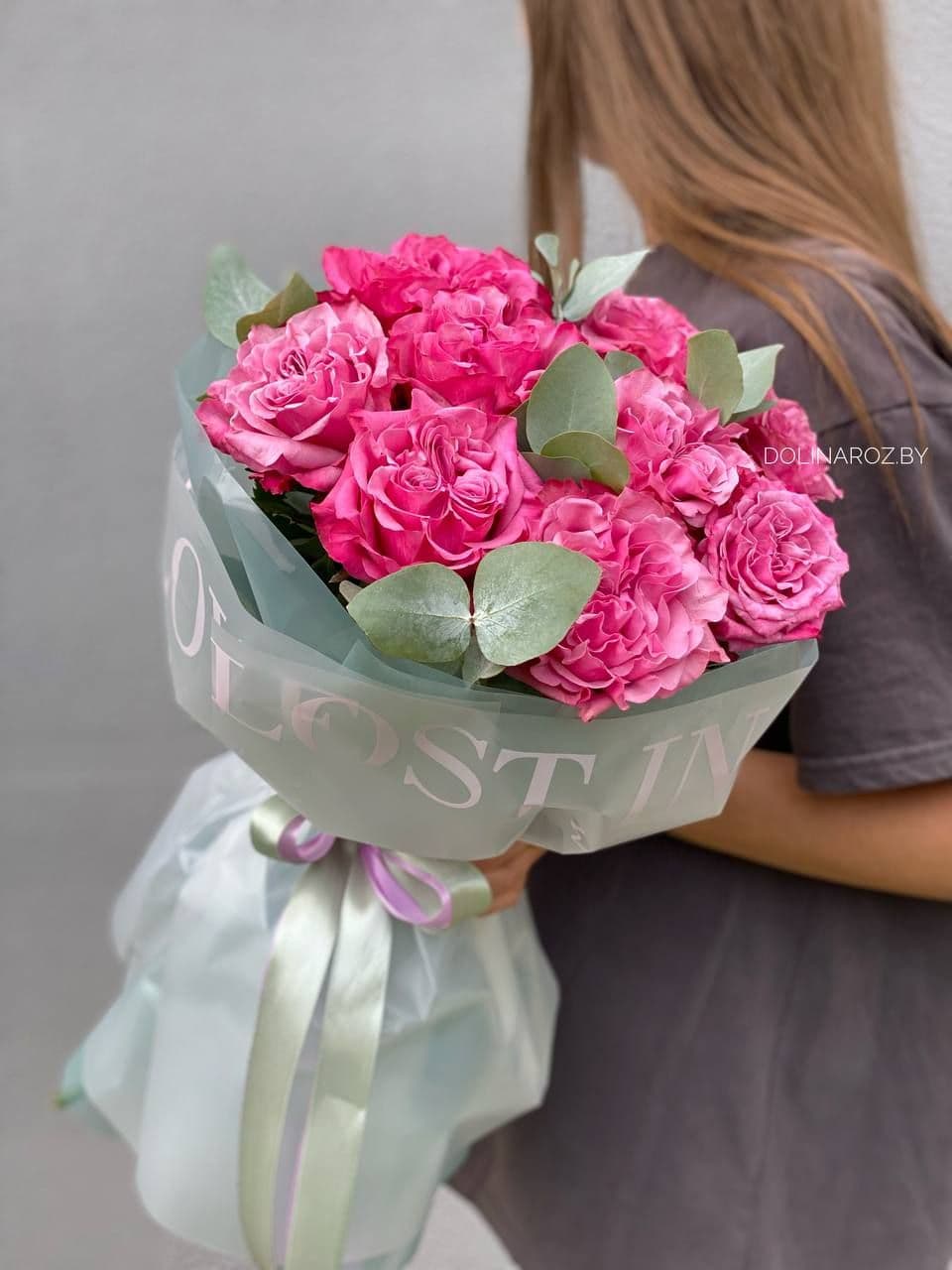 Bouquet of roses "Avenue"